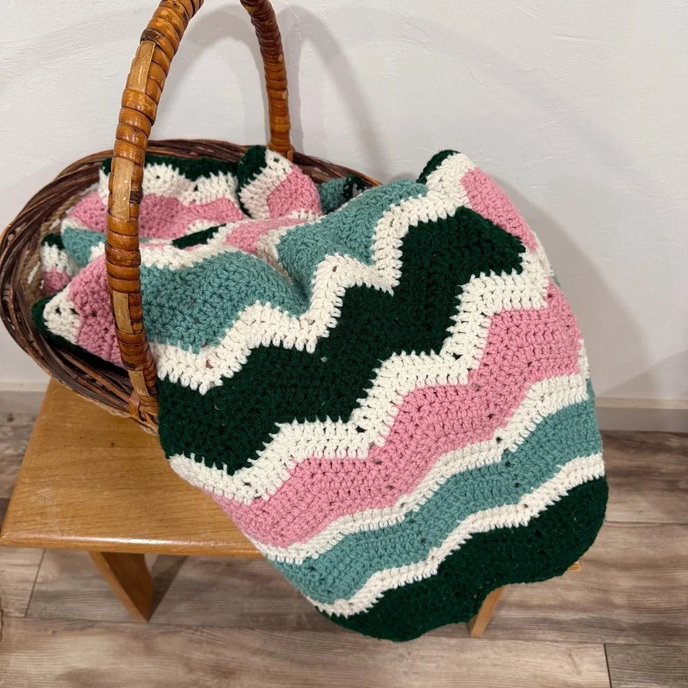 Hand Crocheted Vintage Chevron Afghan Blanket Green Pink‎ Cream Striped Throw